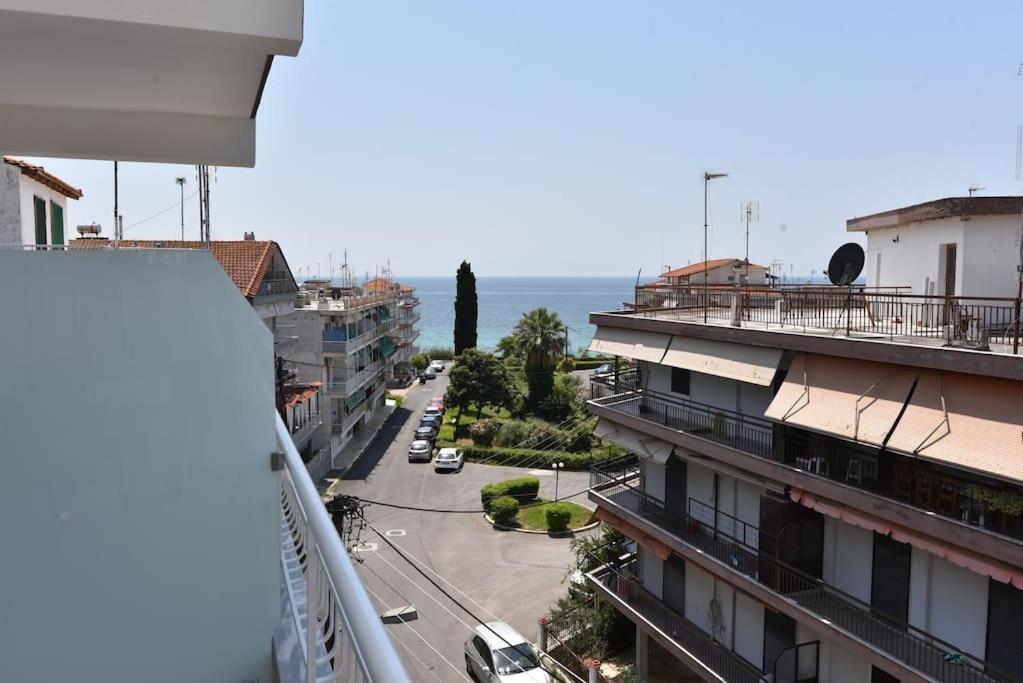 Sea View Luxury Apartment In Nea Kallikratia. Nea Kallikrateia Buitenkant foto